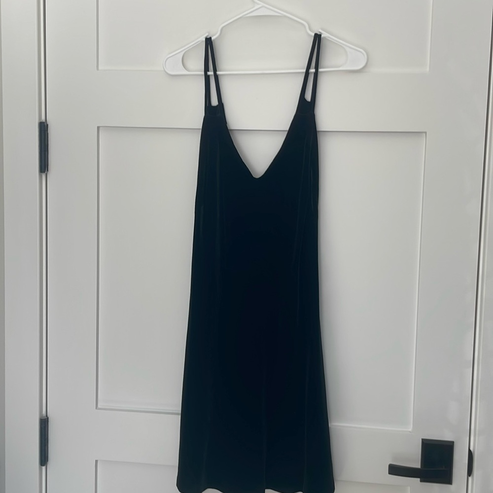 Bruno Duluc Black Velvet Cocktail Dress women’s Large in Excellent Condition!